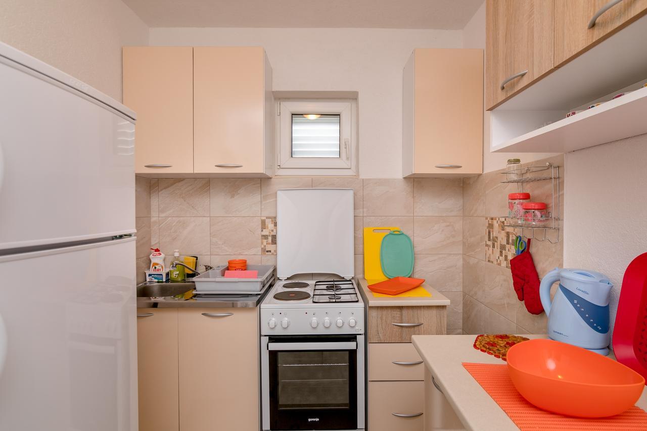 Apartments Mitrovic Лущица Екстериор снимка