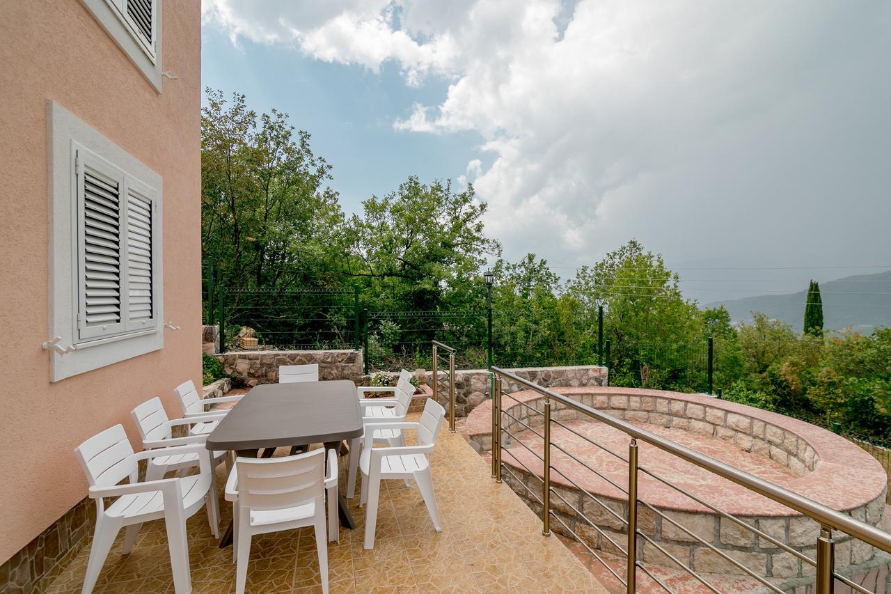 Apartments Mitrovic Лущица Екстериор снимка