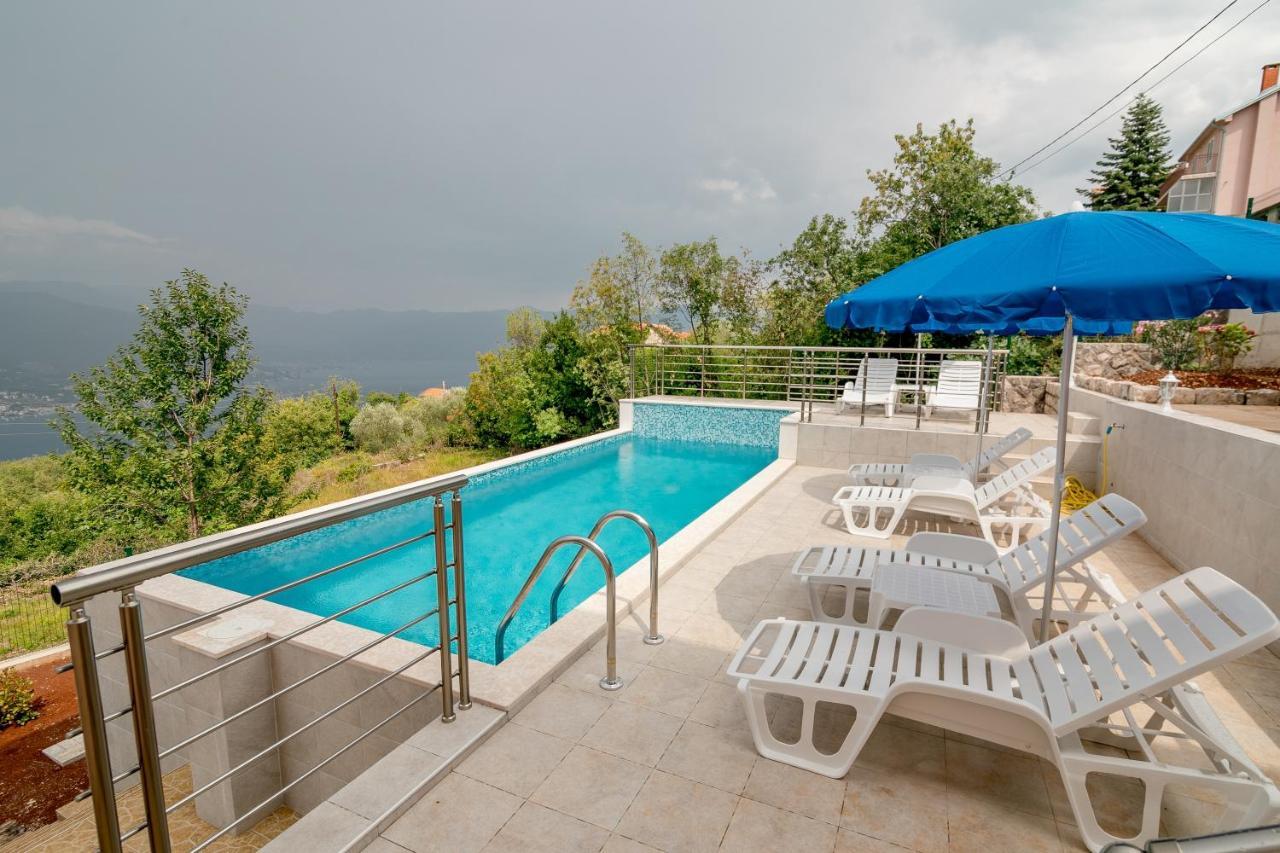 Apartments Mitrovic Лущица Екстериор снимка