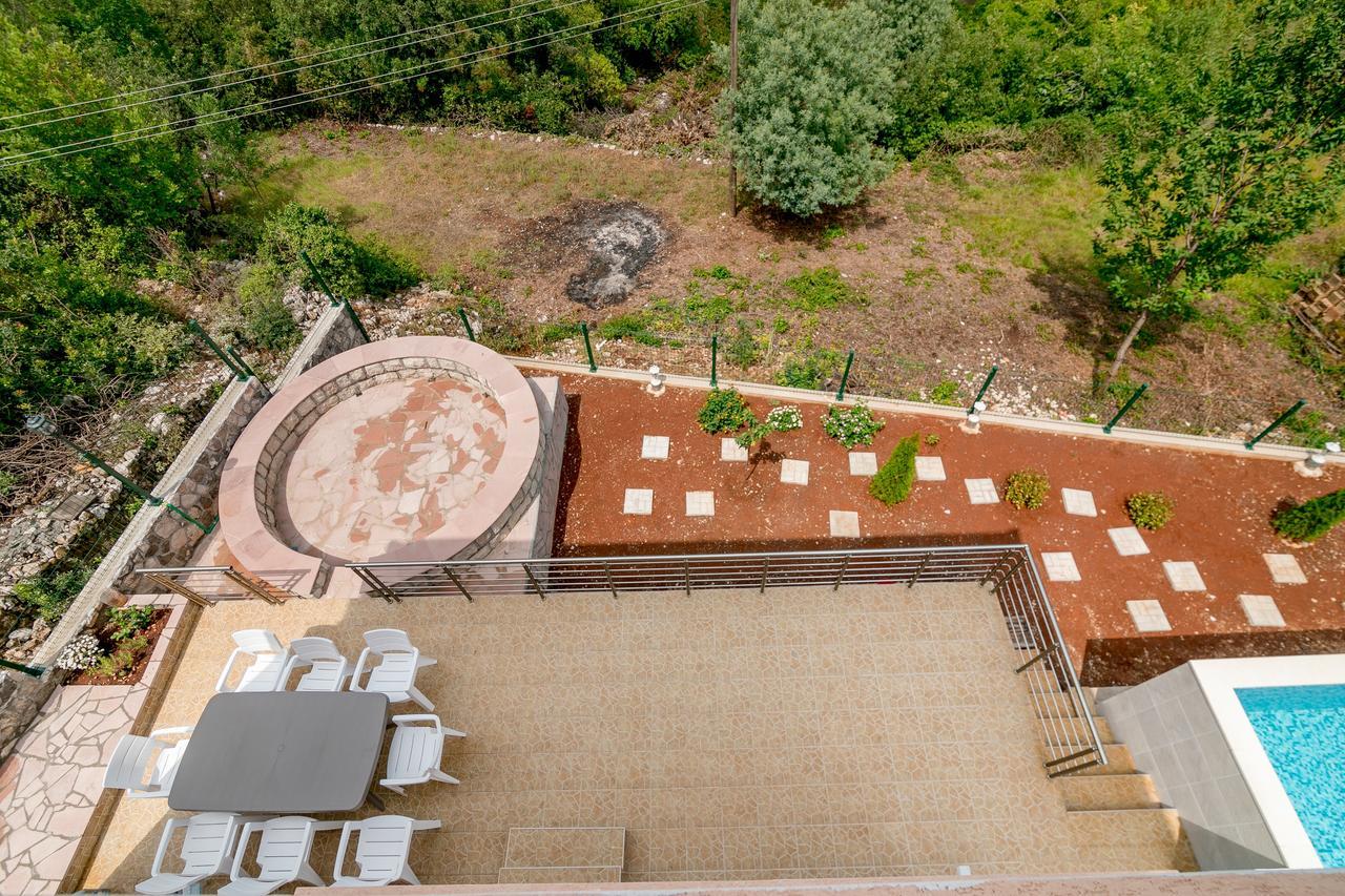 Apartments Mitrovic Лущица Екстериор снимка