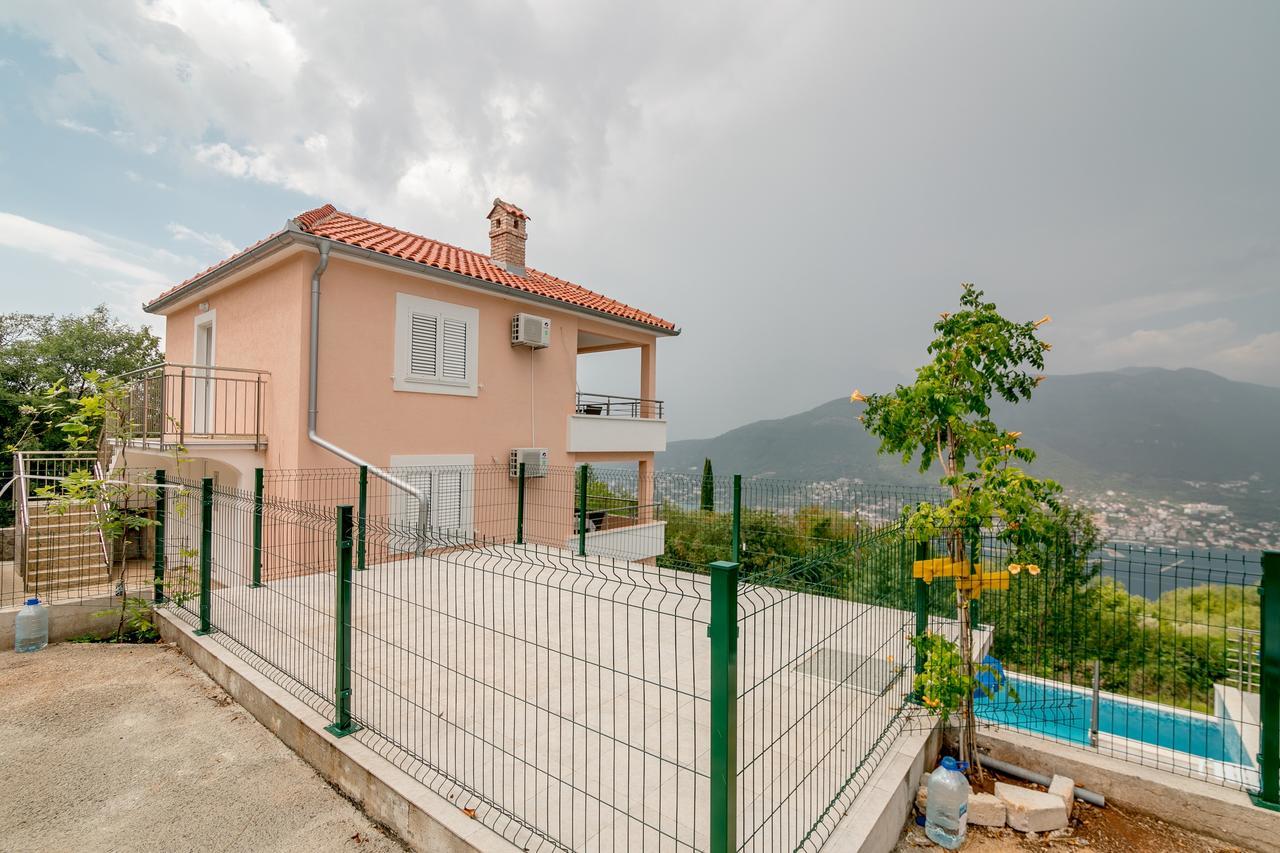 Apartments Mitrovic Лущица Екстериор снимка