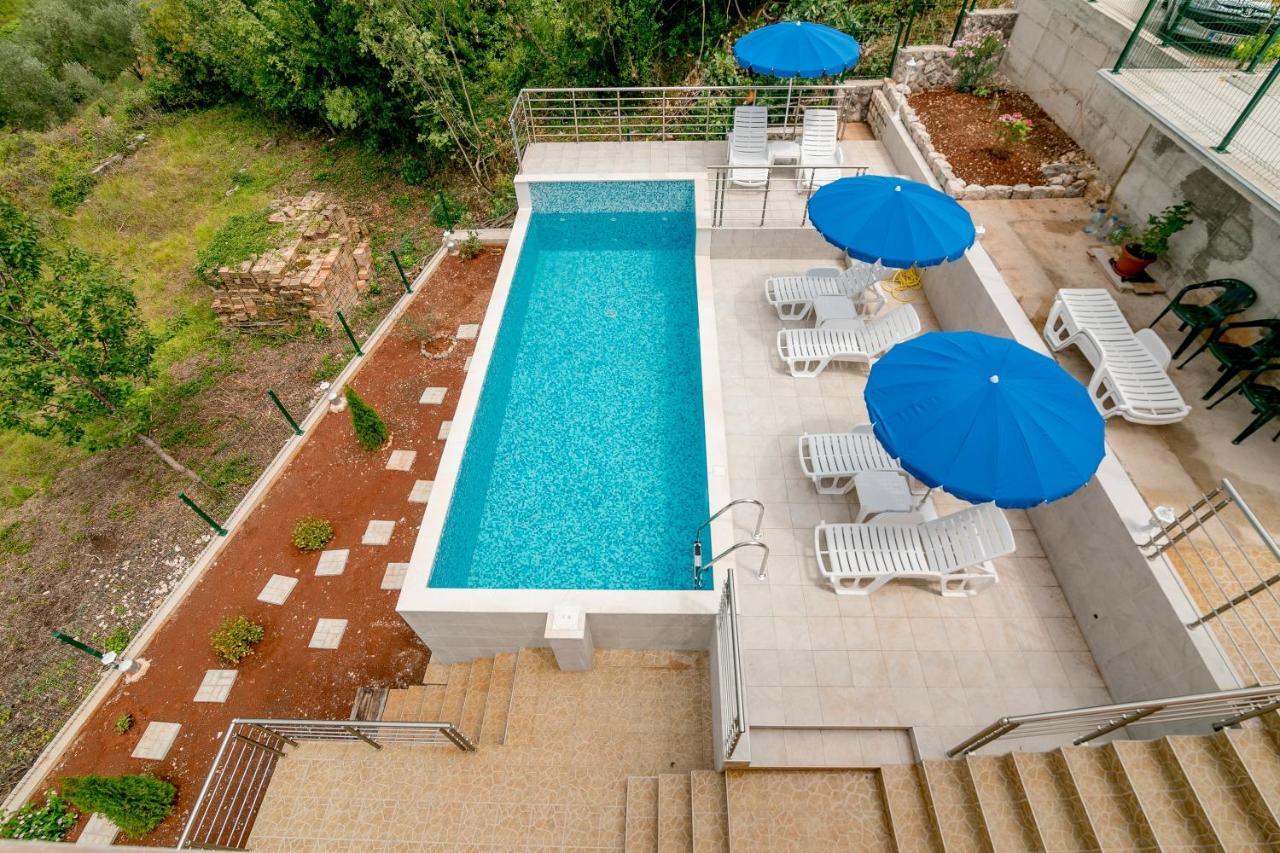 Apartments Mitrovic Лущица Екстериор снимка