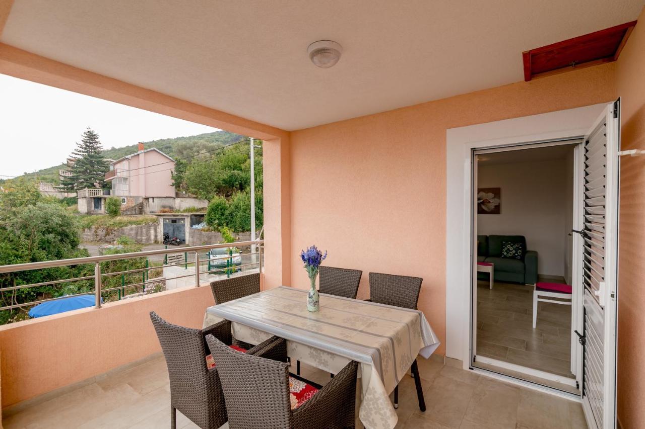 Apartments Mitrovic Лущица Екстериор снимка
