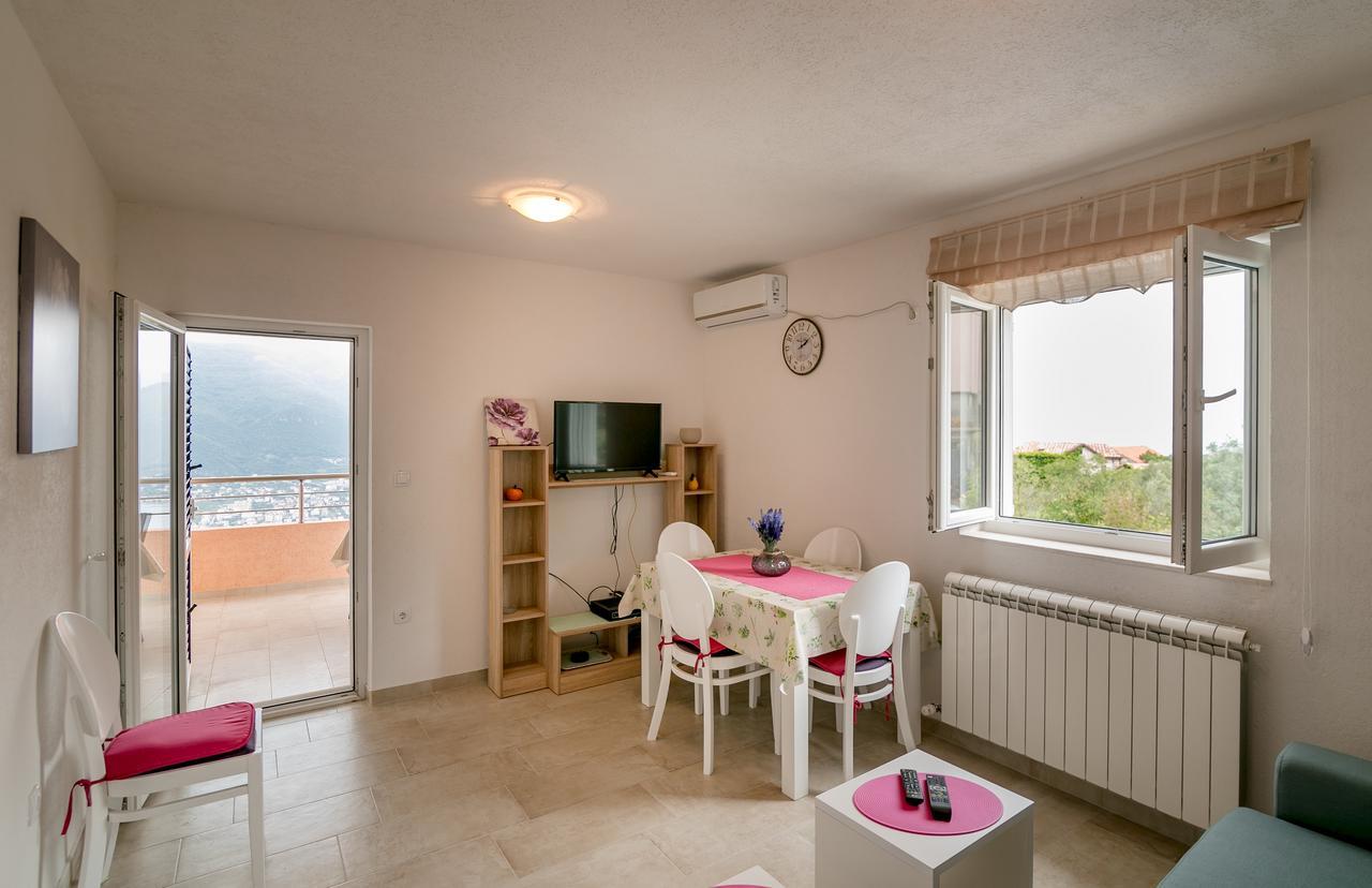 Apartments Mitrovic Лущица Екстериор снимка